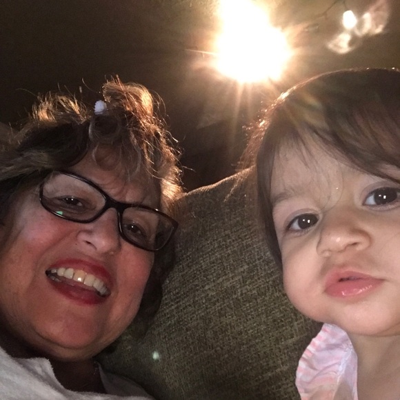 Meet your Posher, Sanjuana - Picture 1 of 1